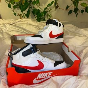 Nike Court Borough Mid 2